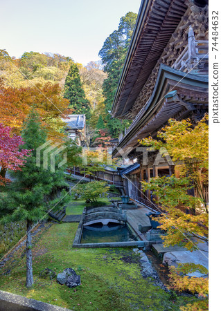 永平寺（11月，秋天，晴天） 74484632