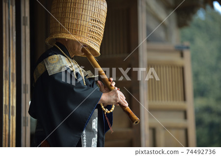 Komuso performed at Masuiyama Zuiganji Temple 74492736