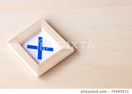 符號十字標記 74495631