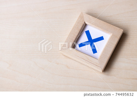 符號十字標記 符號十字標記 74495632