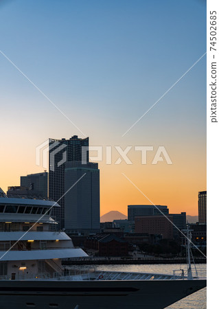 Yokohama Port Dusk Ferry 74502685