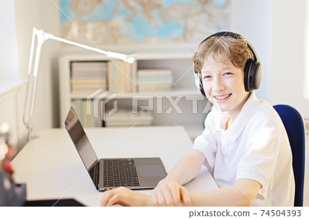 kid during online school 74504393