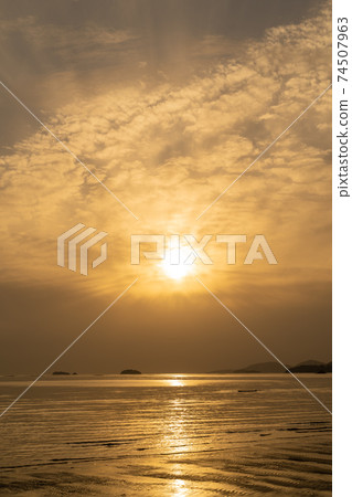 New Year's sunset 74507963
