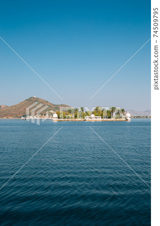 View of Fateh Sagar Lake in Udaipur, India 74509795
