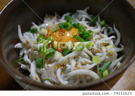 Very delicious home cooking in Japan Very delicious home cooking in Japan 74511625