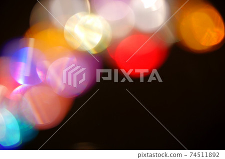 Jet-black black background, jewel-like glass ball bokeh expression 19 Jet-black black background, jewel-like glass ball bokeh expression 19 74511892