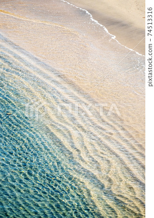 岩見縣藍宇都鷗海岸水面 74513316