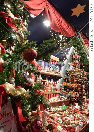 Christmas market (Germany) 74515179