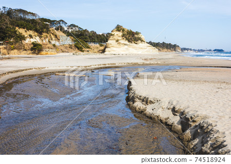 The mouth of Sakuragawa, Hitachi City, Ibaraki Prefecture 74518924
