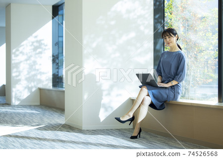 Business woman 74526568