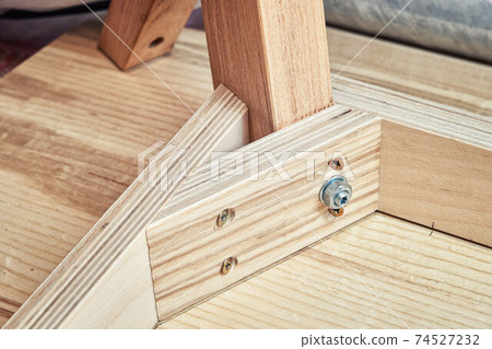 Table corner of plywood, veneer and solid ash in workshop 74527232