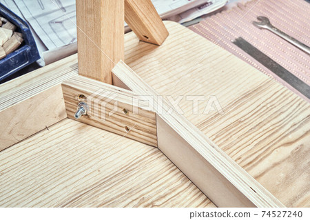 Table corner of plywood, veneer and solid ash in workshop Table corner of plywood, veneer and solid ash in workshop 74527240