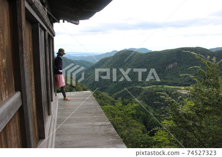 [National Treasure] Santokokusan Sanbutsuji Temple (Sanbutsu Temple) Introductory Hall (Okuin, Zao) 74527323