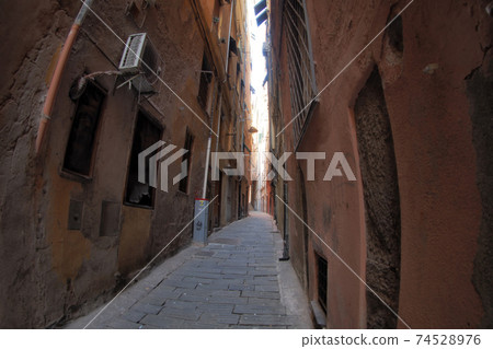 genoa historic palace and buildings in old town genoa historic palace and buildings in old town 74528976
