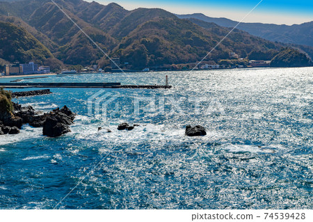 Toi, Izu City, Shizuoka Prefecture, the coast seen from Tabibito Misaki 74539428