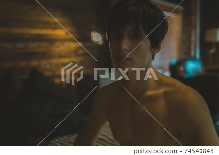 Male pheromone 74540843