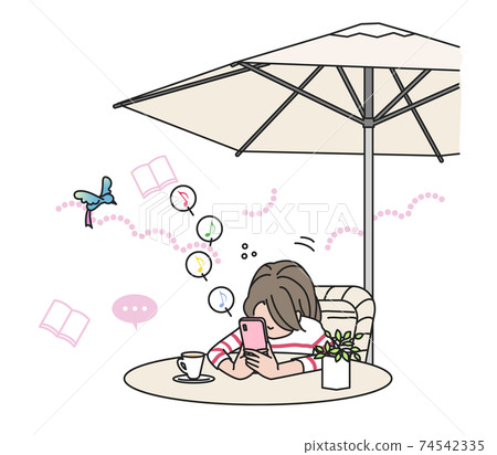 在遠程辦公期間小睡的年輕女子 在遠程辦公期間小睡的年輕女子 74542335