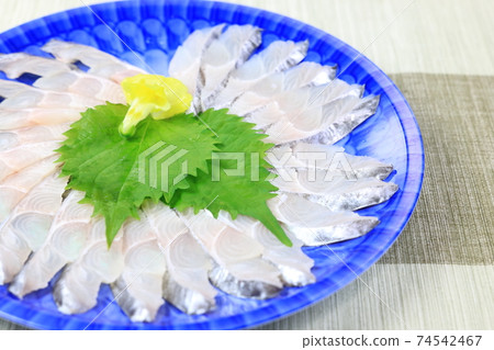 Delicious cutlass fish sashimi 74542467