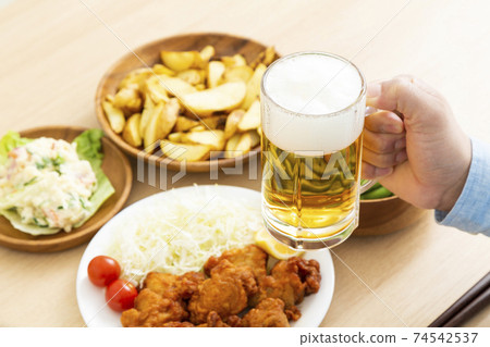 晚飯的人 晚飯的人 74542537