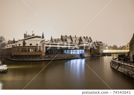 old fish market 74543841