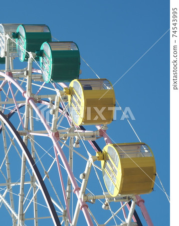 Retro and shabby atmosphere, red ferris wheel Retro and shabby atmosphere, red ferris wheel 74543995