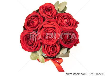 Gentle colourful bouquet of red roses on white background, close-up Gentle colourful bouquet of red roses on white background, close-up 74546598