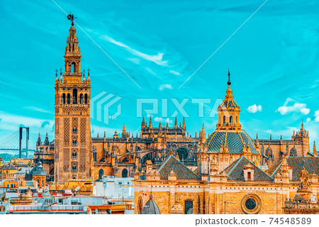 Seville Cathedral (Catedral de Santa Maria de la Sede de Sevilla 74548589