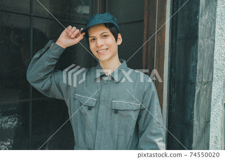 Men in coveralls 74550020
