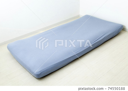 Thick mattress mattress 74550188