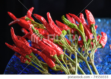 Hawk's claw Japanese pepper Hawk's claw Japanese pepper 74550333