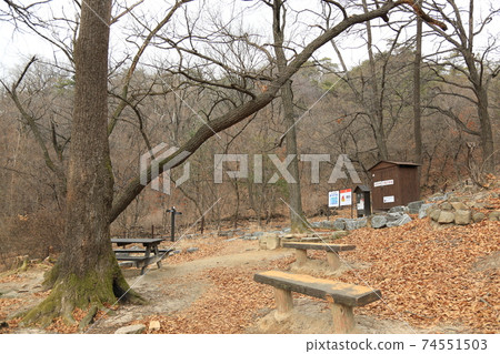 北漢山, 國家公園, 山谷, 小徑 74551503