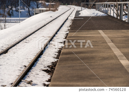 無人站大樓繩門緒方站 74560128