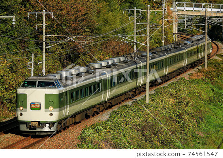 Limited express Asama running on Shinano Railway 74561547