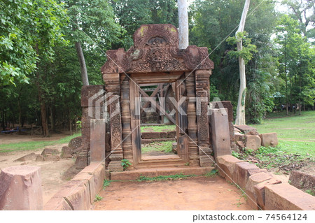Banteay Srei of World Heritage Angkor Archaeological Group Banteay Srei of World Heritage Angkor Archaeological Group 74564124