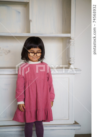 女孩掉下來 74568932