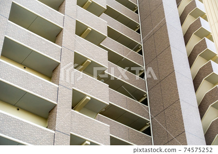 Image of building 74575252