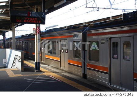 Musashino Line 205 Series Departing for Indonesia (Soga Line: 40th) Musashino Line 205 Series Departing for Indonesia (Soga Line: 40th) 74575342