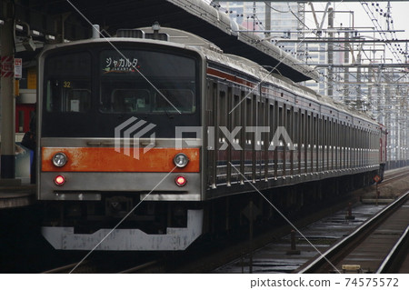 Musashino Line 205 Series Departing for Indonesia (Soga Line: 32nd) Musashino Line 205 Series Departing for Indonesia (Soga Line: 32nd) 74575572