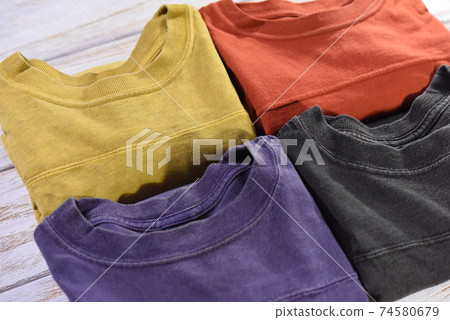 4 color T-shirt 4 color T-shirt 74580679