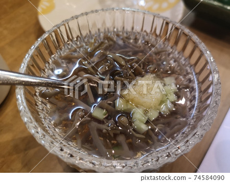 Jungsai Jungsai 74584090