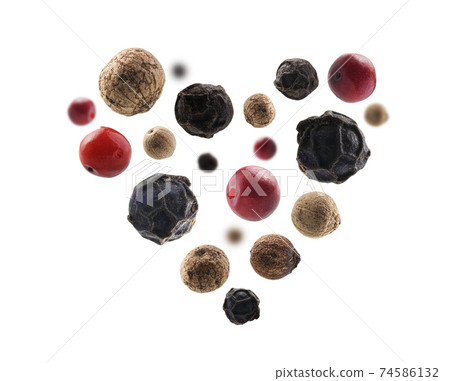 Mixed of peppers hot, red, black, white and green pepper Mixed of peppers hot, red, black, white and green pepper 74586132