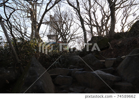 筑波山頂的廣播塔 筑波山頂的廣播塔 74589662