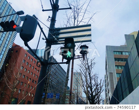 禦堂筋行人信號燈 74590117