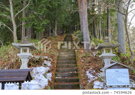 Hida no Sato snow scene 74594626