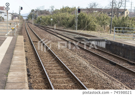 區域JR站_住宅和鐵路 區域JR站_住宅和鐵路 74598021