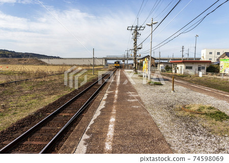 區域JR站_住宅和鐵路 區域JR站_住宅和鐵路 74598069