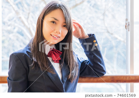 高中女生高中學生肖像 74601569