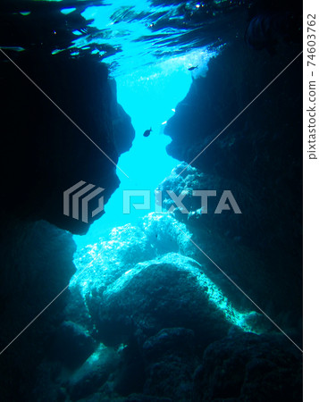 Blue Grotto Blue Grotto 74603762