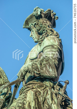 Statue of Prince Eugene of Savoy in front of Hofburg Palace in Vienna, Austria, sunny day, blue sky 74610735