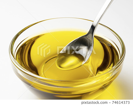 Olive oil Olive oil 74614373